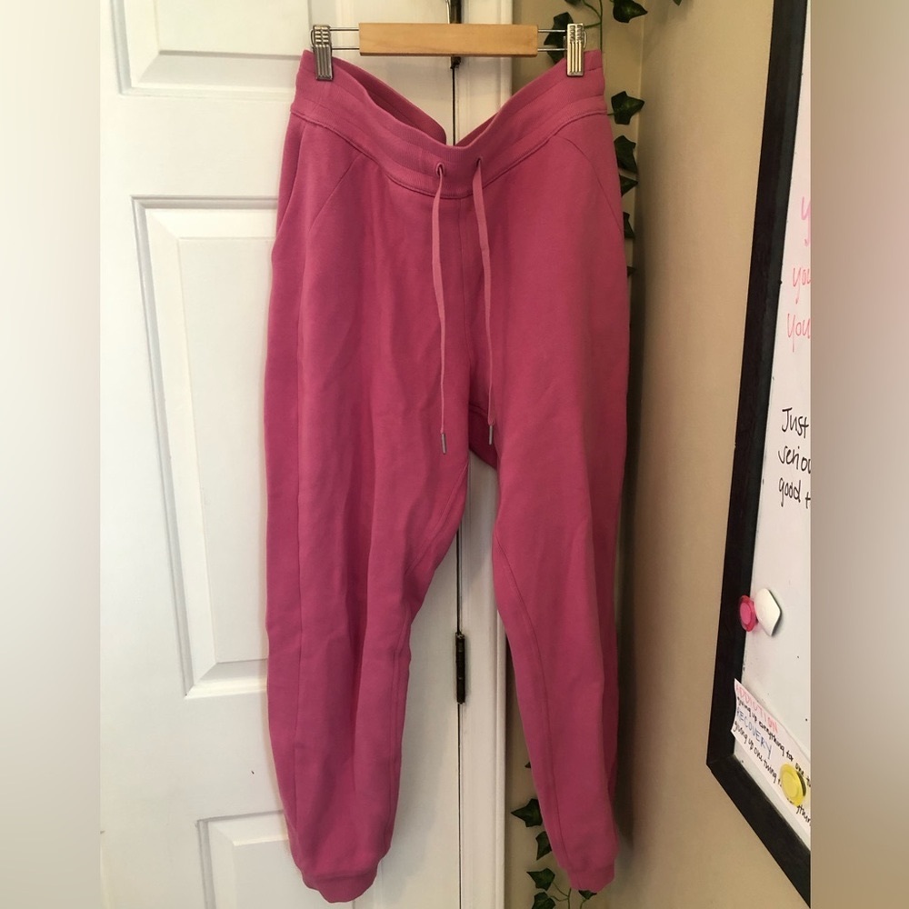 Lululemon scuba jogger size 10